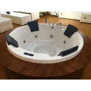 Acrylic Bathtub